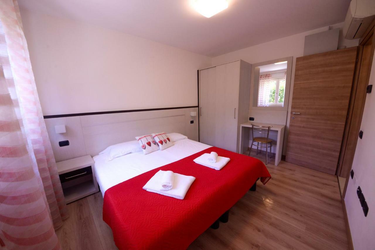Apartment Private Garden In Paradise Riva del Garda