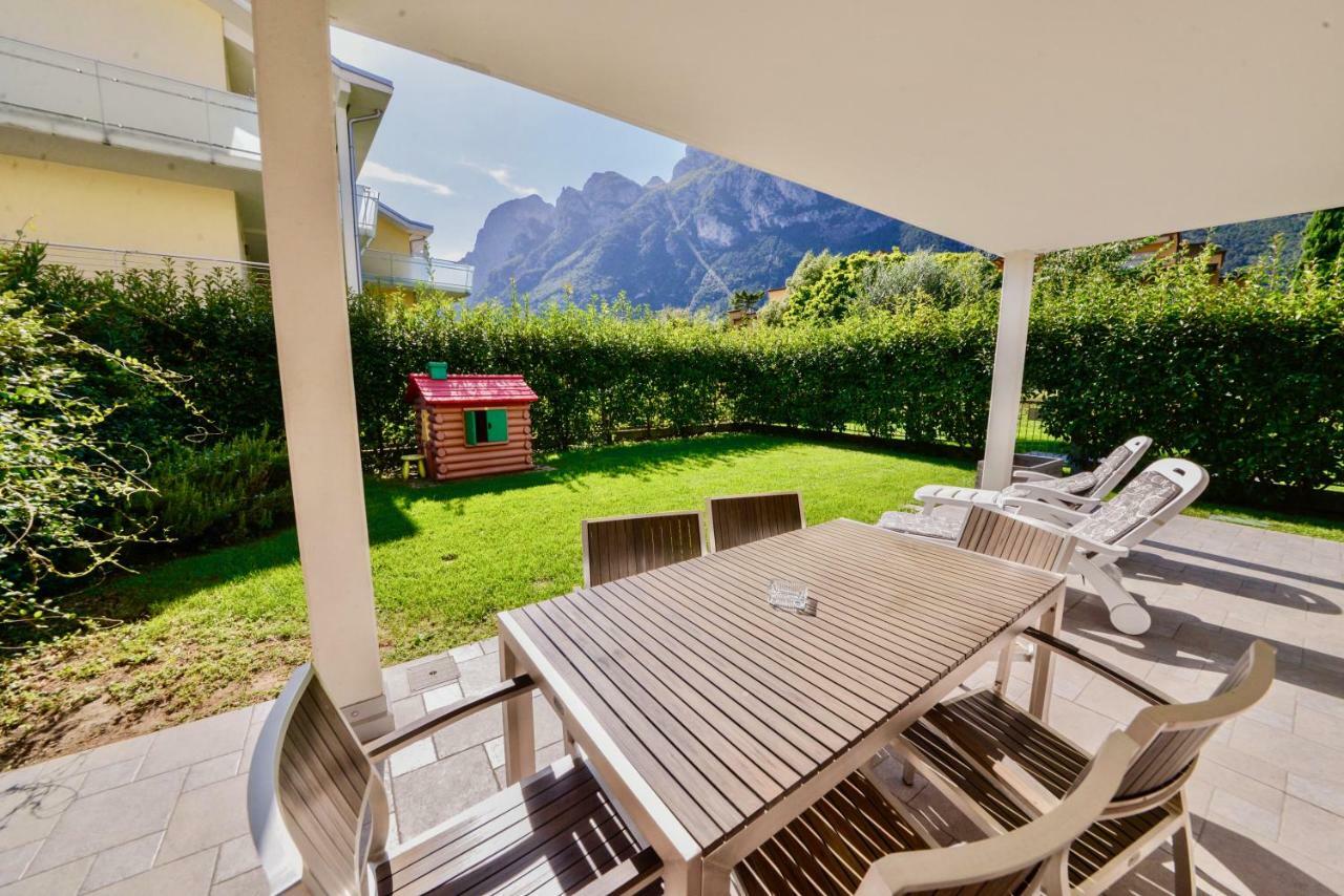 Private Garden In Paradise *